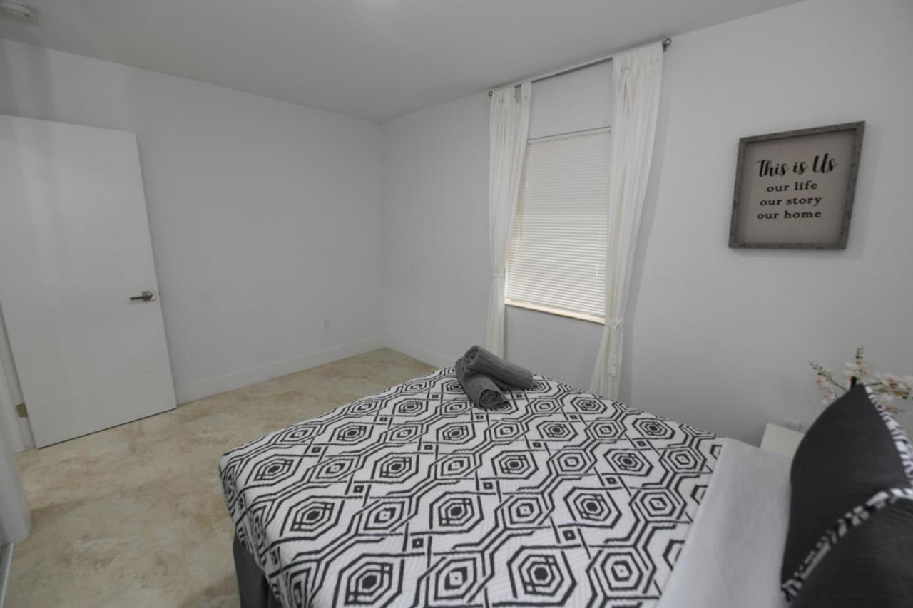 4-Plex Apartment Fort Lauderdale Exterior photo