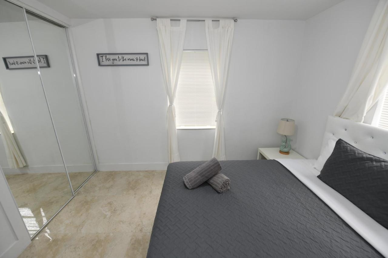 4-Plex Apartment Fort Lauderdale Exterior photo